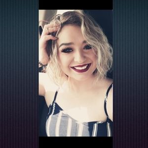 Meet your Posher, Lexy